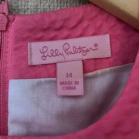 Lilly Pulitzer hot pink shift with white flower detail. - Picture 3 of 4